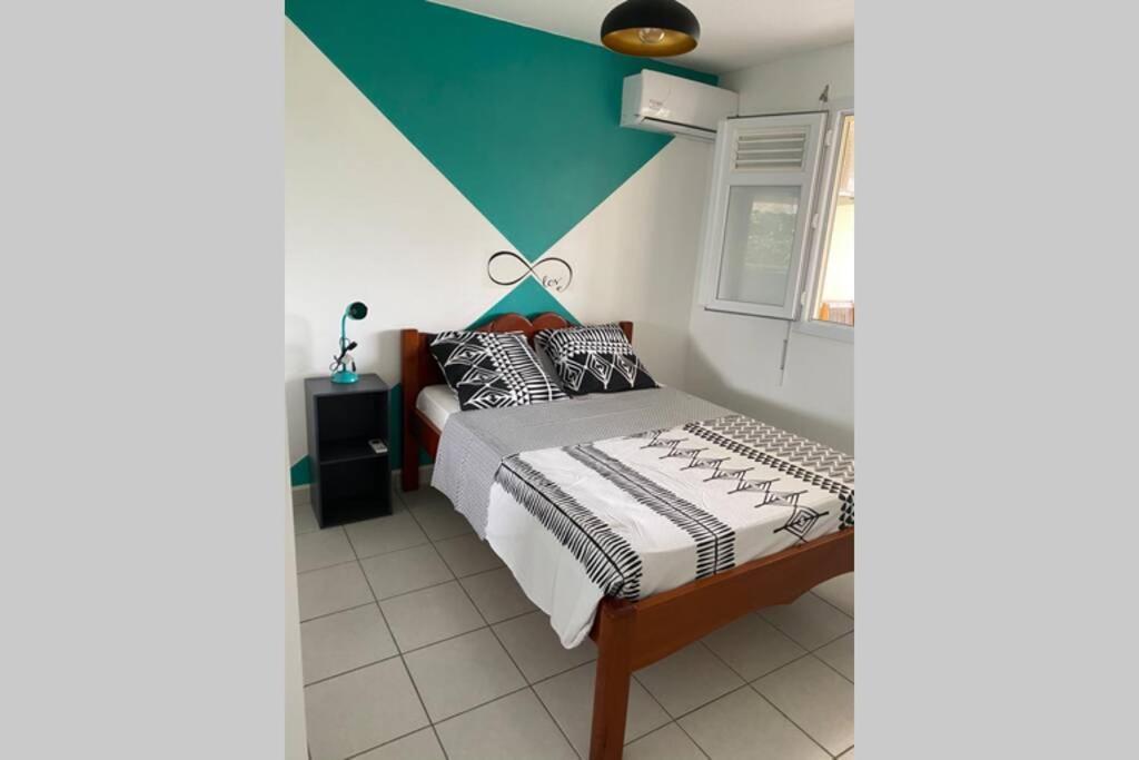 Ferienwohnung L' Aure Le Lamentin Exterior foto