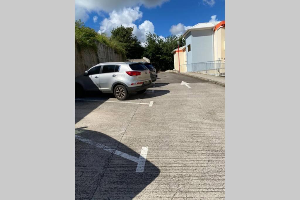 Ferienwohnung L' Aure Le Lamentin Exterior foto